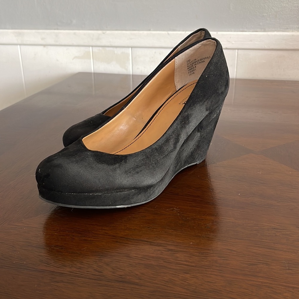a.n.a Black heels
